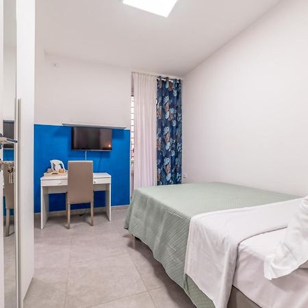 Cozy Enna Rooms - Metro Re Di Roma 외부 사진